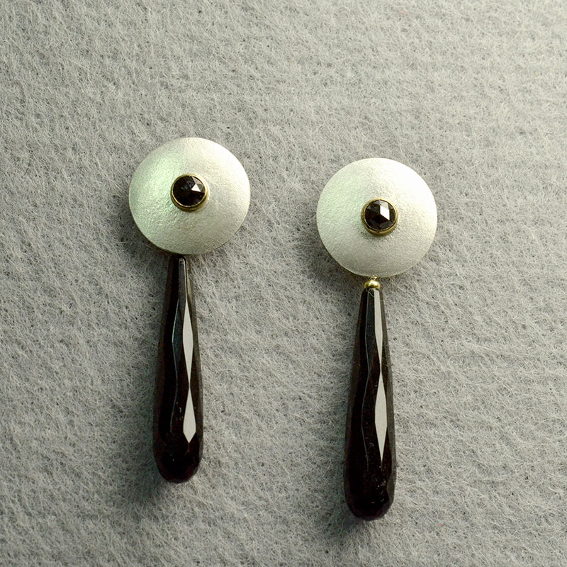 Ohrstecker, Silber 925, Gold 900, schwarze Diamant-Rosen, Onyx, Robert Lucha, Ihr Goldschmied in Nürnberg